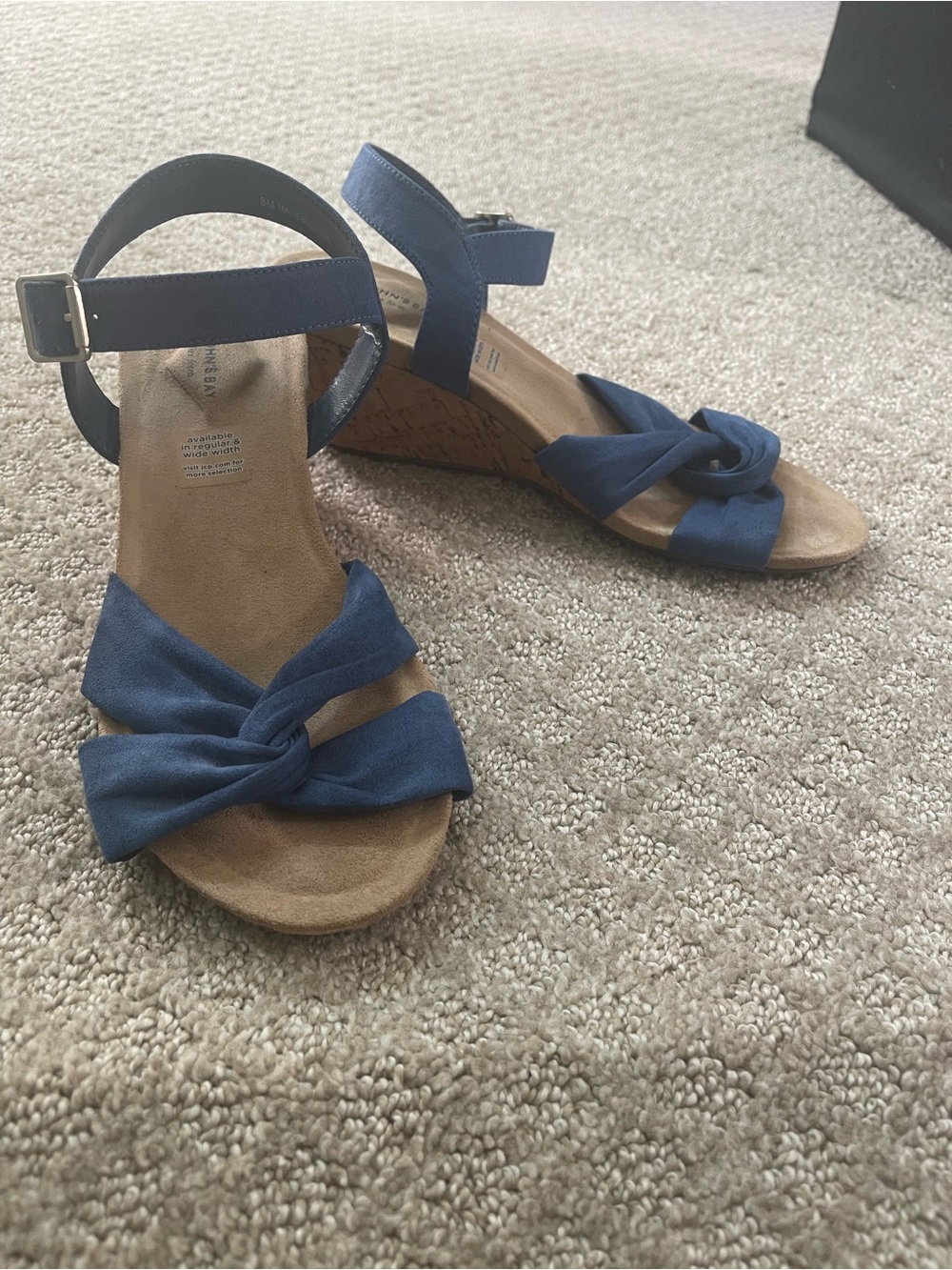 St. John's Bay Bow Wedge Sandals Blue & Tan US 8